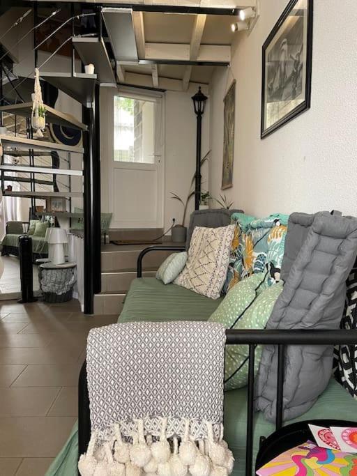Petit Appartement Douillet Les Martres-de-Veyre Exteriér fotografie