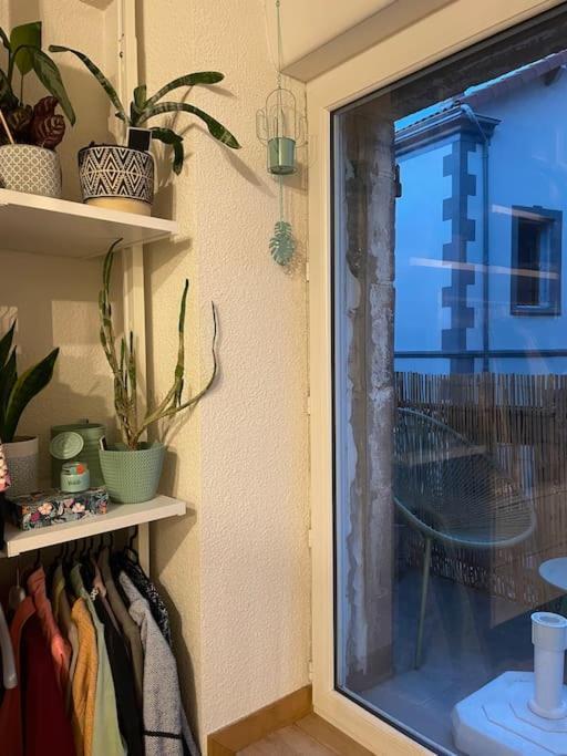 Petit Appartement Douillet Les Martres-de-Veyre Exteriér fotografie